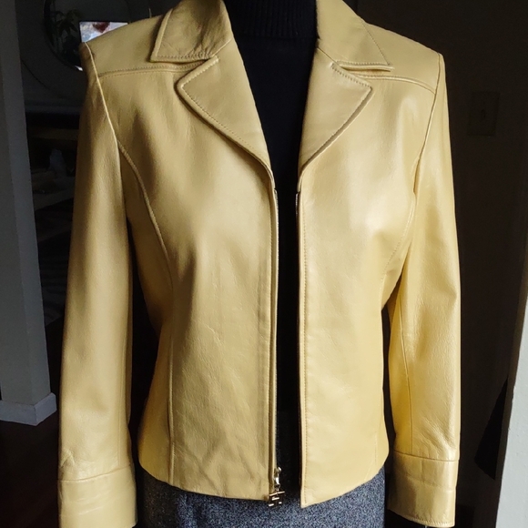 Vintage St. John Buttery Soft Yellow Leather Jacket - Picture 8 of 14